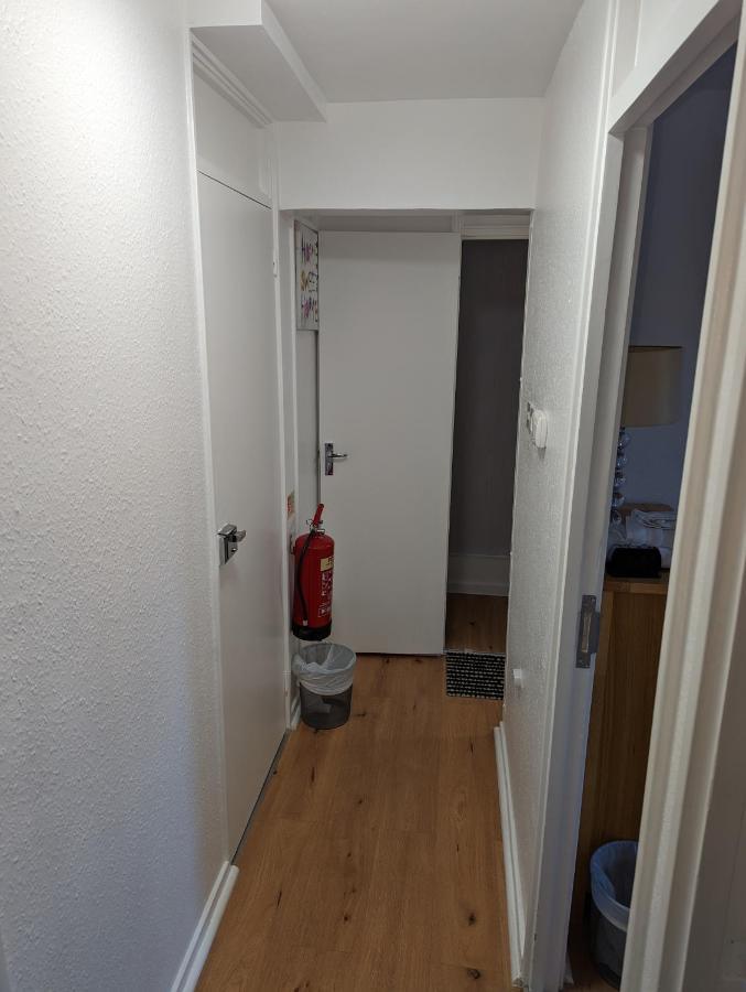Beautiful Independent Apartment In London Uk Zewnętrze zdjęcie