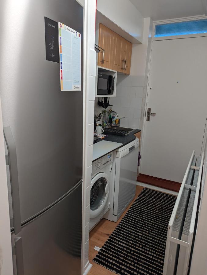 Beautiful Independent Apartment In London Uk Zewnętrze zdjęcie