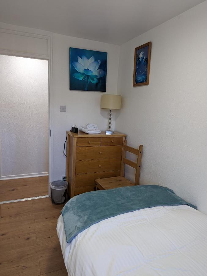 Beautiful Independent Apartment In London Uk Zewnętrze zdjęcie